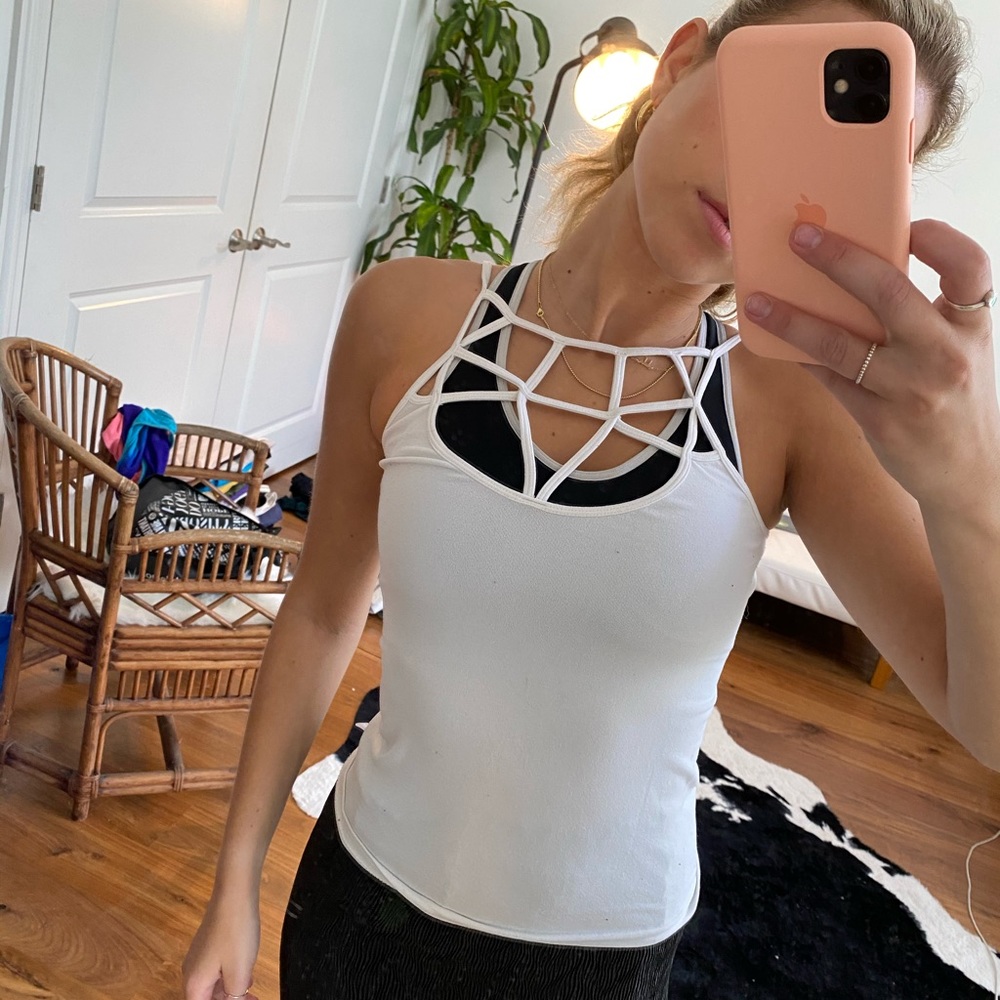 White tank unique design